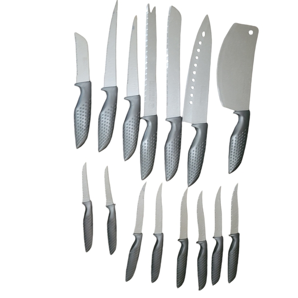 Titanium II Professional Knives Set of 15 with Knife Block Wooden Storage Holder - Picture 2 of 15